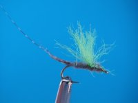 tying flies 11-16-12 009.JPG