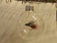 Christmas Fly Globe 001.JPG