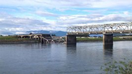 052313bridgecollapse1.jpg