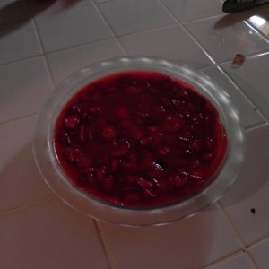 cherry pie 003.JPG