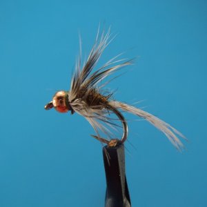 fly tying 004.JPG