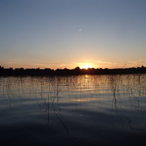 20160705SunsetGillettesLake.JPG